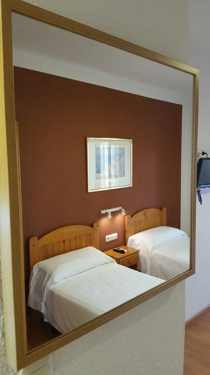 Carabela Sun Holidays Apartment Peniscola Room photo